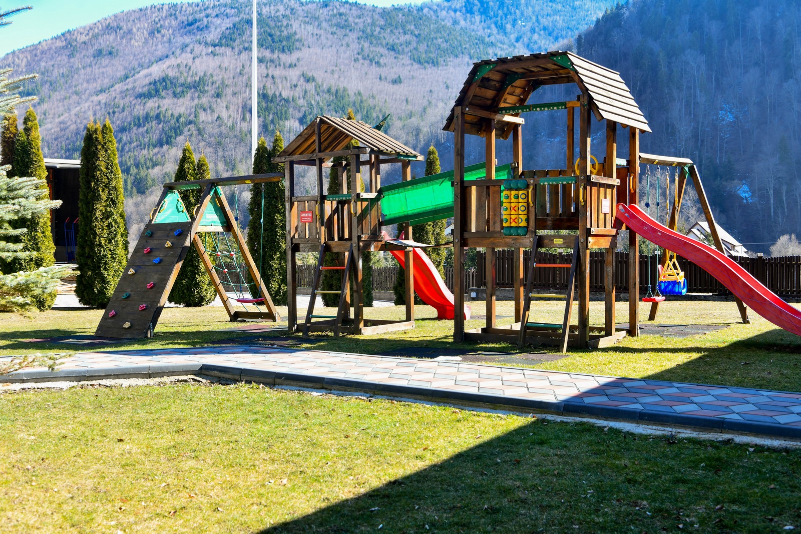 cazare vrancea cu piscina incalzita spa